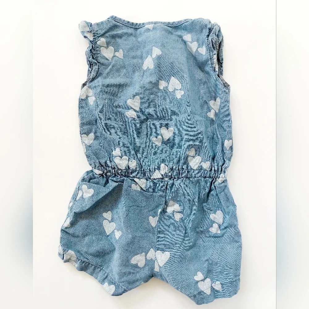 Heart Valentine‎ Love Chambray Romper Shorts Size 18 months Carters
